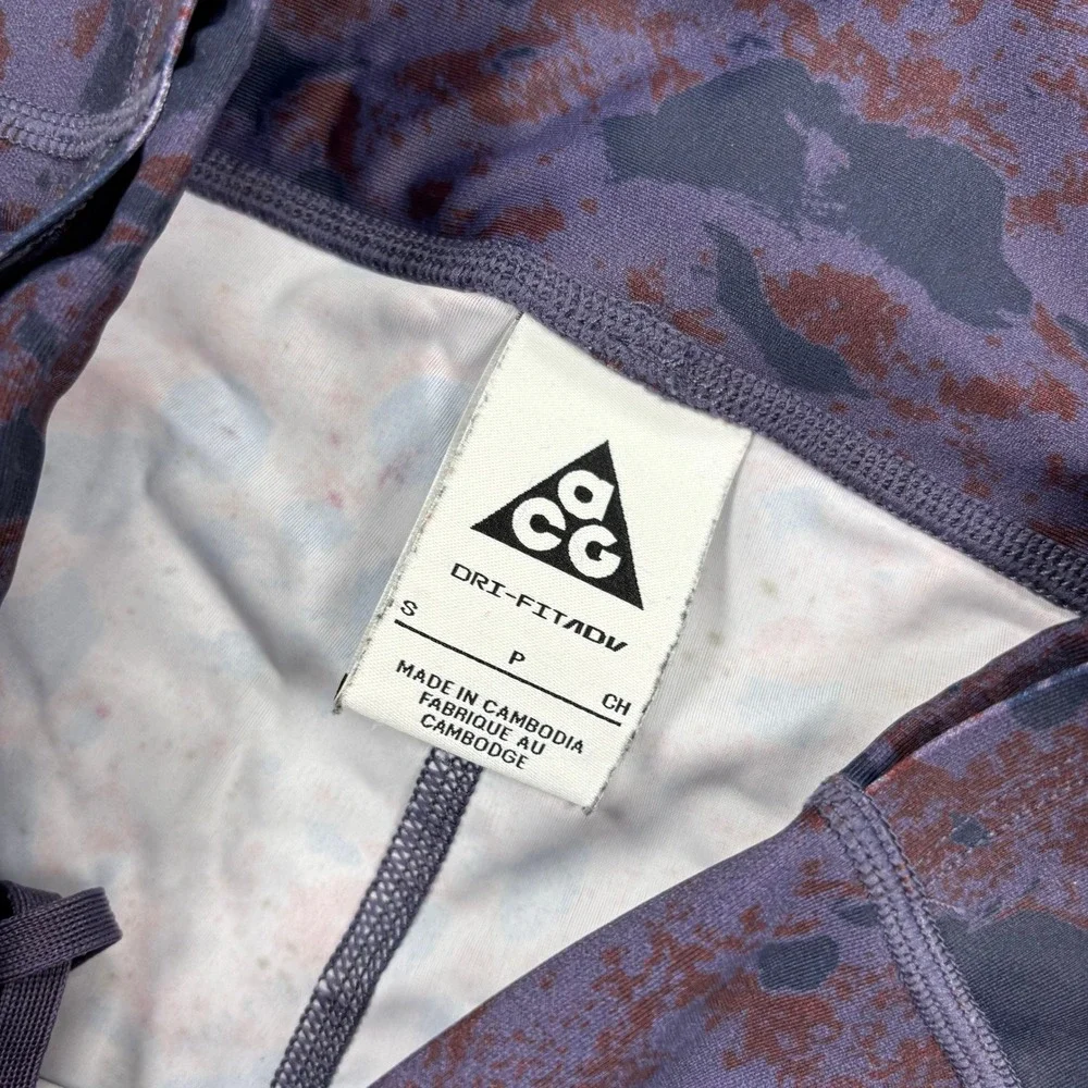 Nike ACG Dri-FIT ADV Women's S Purple Printed Crater Lookout Shorts Biker Gym